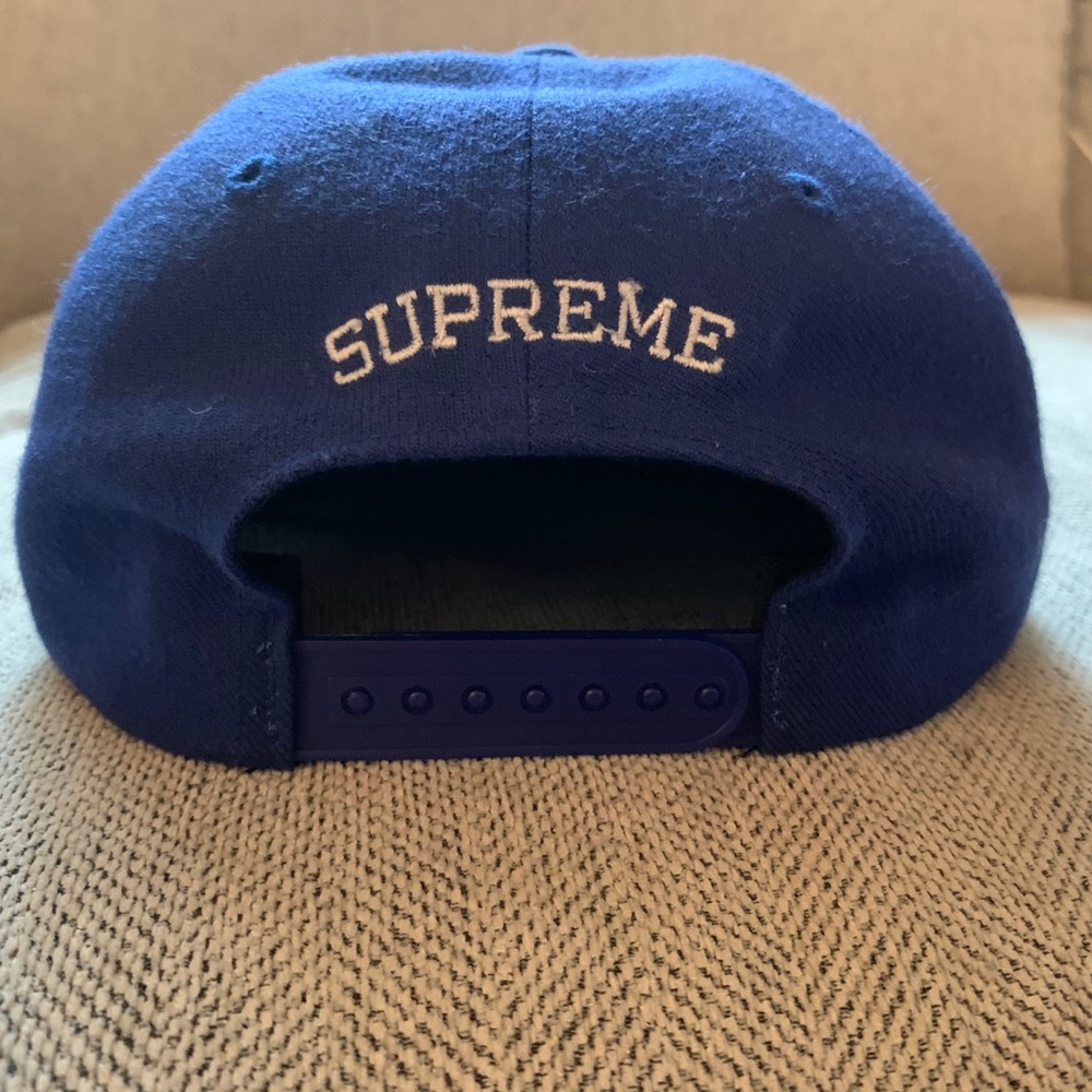 SUPREME HAT. 🚨🚨🚨 PRICE DROPPED 🚨🚨🚨